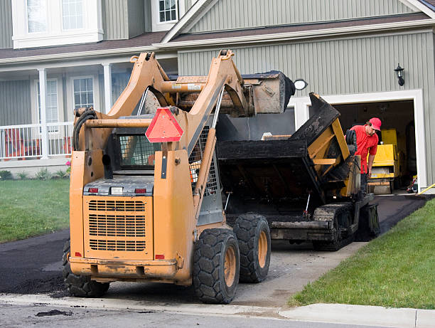 Best Driveway Pavers Contractor  in Mledgevle, IL